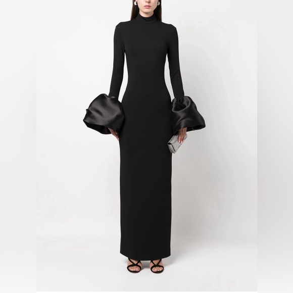 Solace London Black evening gown - Picture 1 of 1
